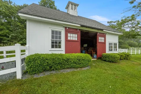 29 Mill Lane Castine ME 04421