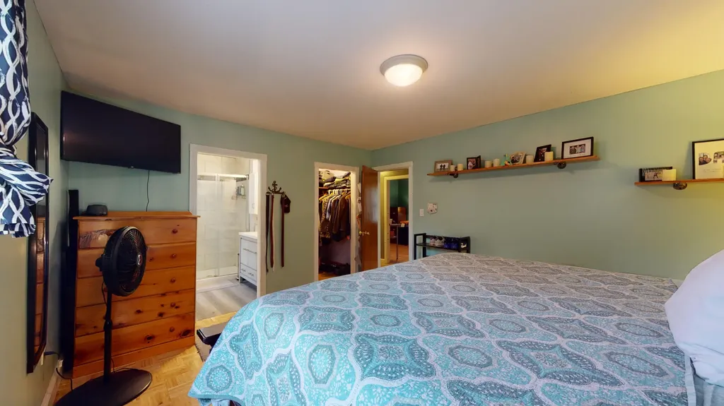 48 Augusta Road Topsham ME 04086