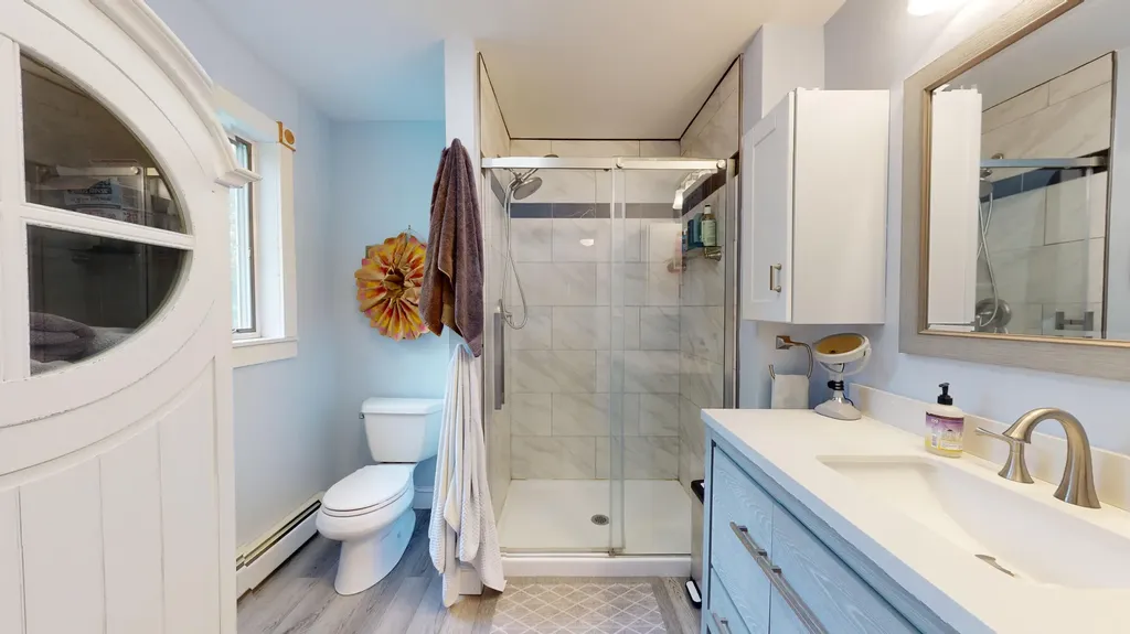 48 Augusta Road Topsham ME 04086