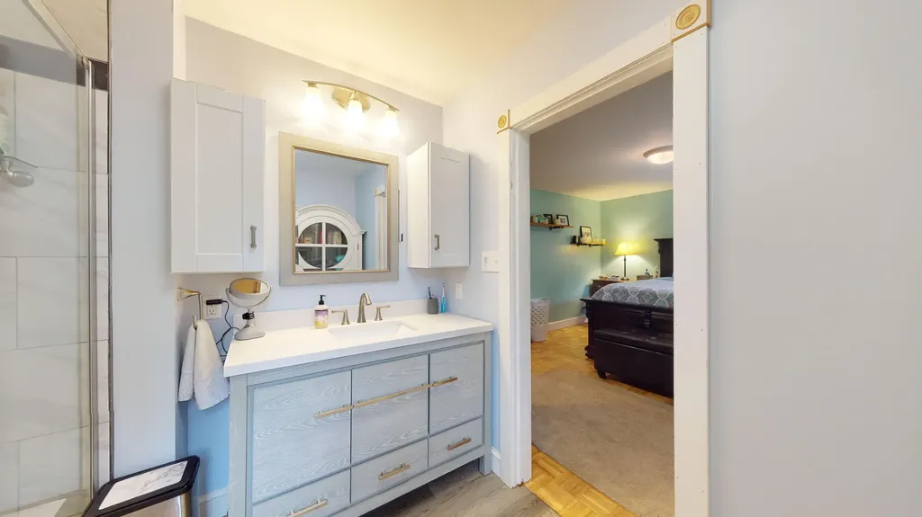 48 Augusta Road Topsham ME 04086
