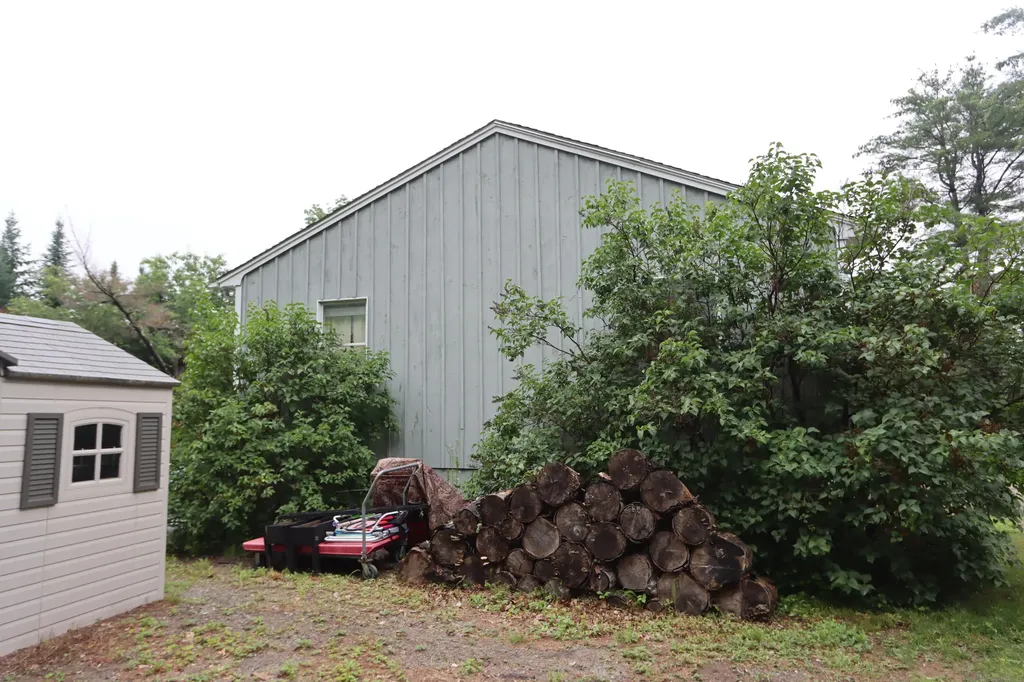 48 Augusta Road Topsham ME 04086