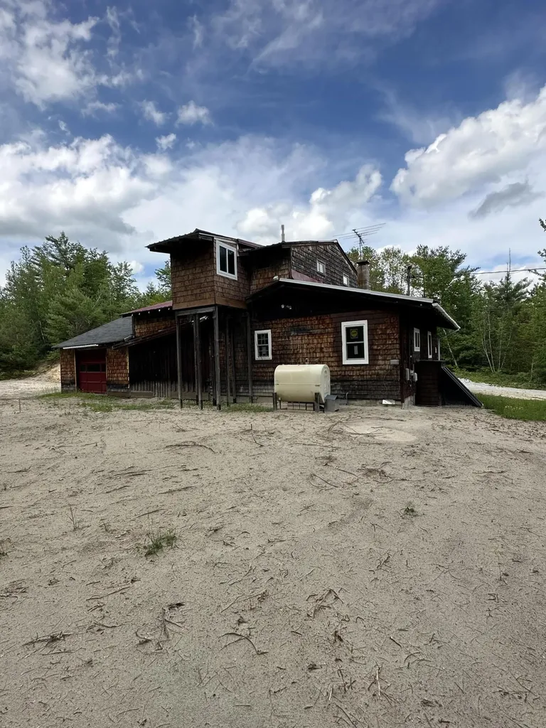 30 Whaleback Road Limington ME 04049