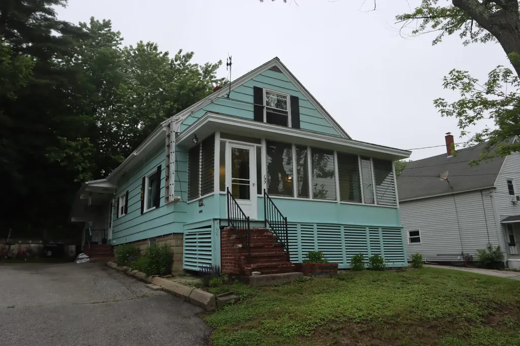 199 S Main Street Auburn ME 04210