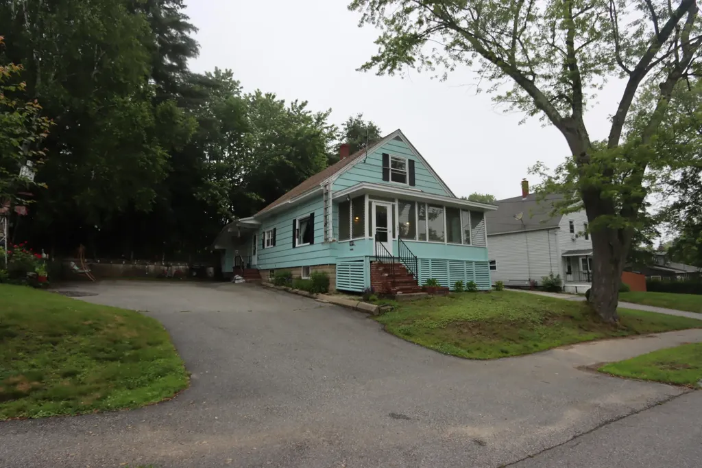 199 S Main Street Auburn ME 04210