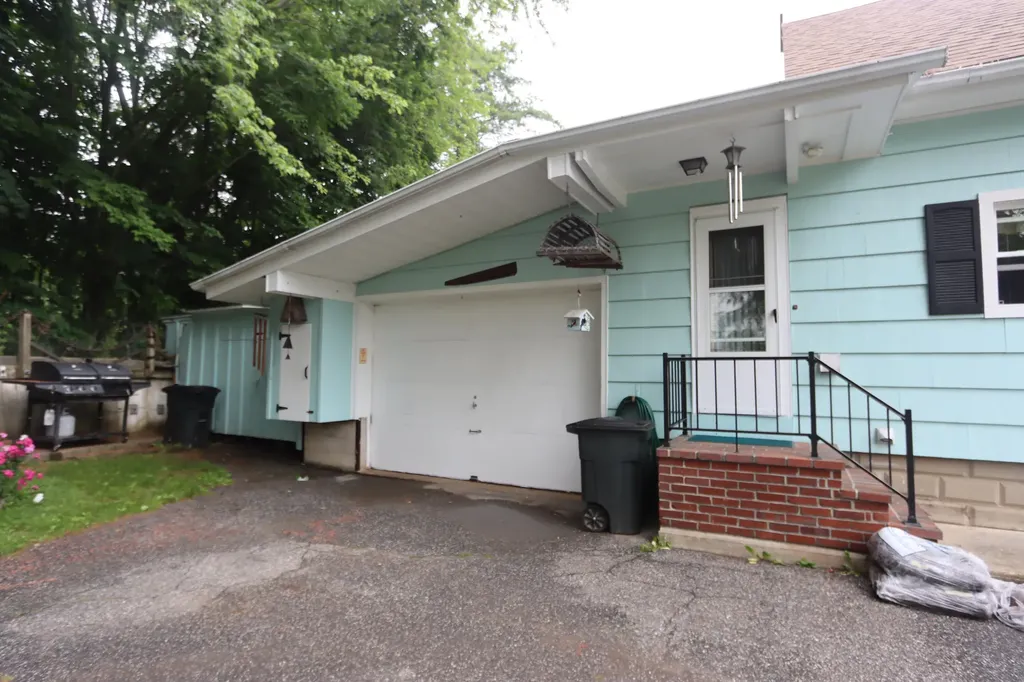 199 S Main Street Auburn ME 04210