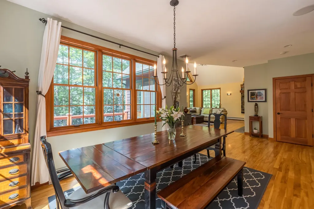 26 Hutchins Street Norway ME 04268