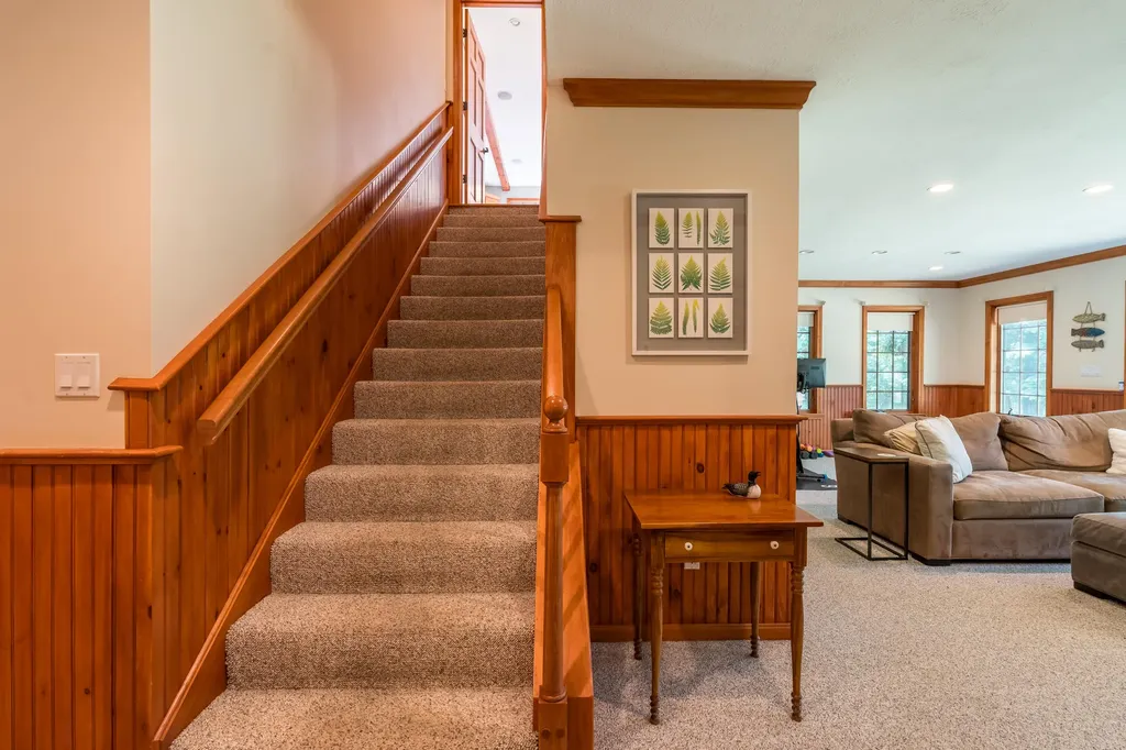 26 Hutchins Street Norway ME 04268