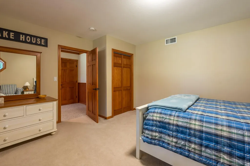 26 Hutchins Street Norway ME 04268