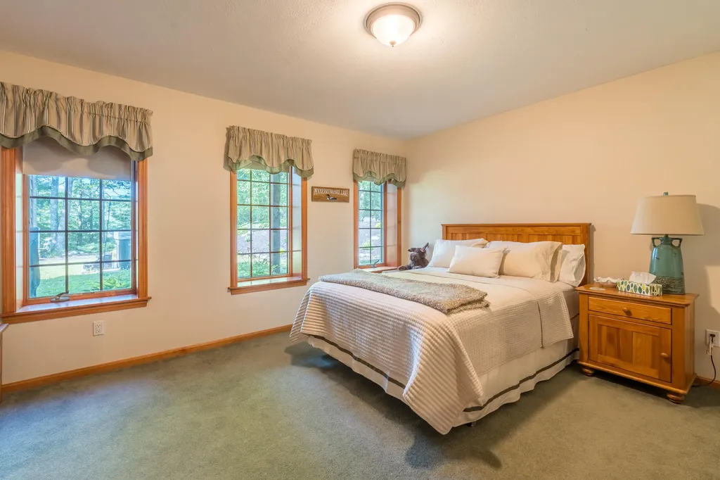 26 Hutchins Street Norway ME 04268