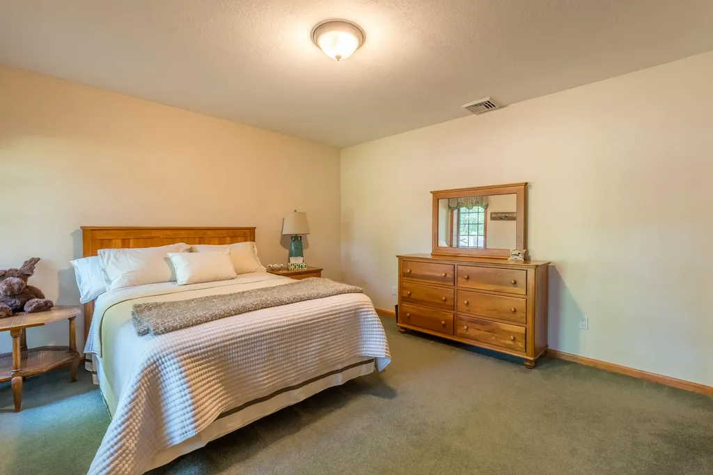 26 Hutchins Street Norway ME 04268
