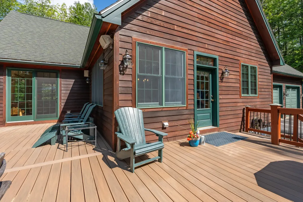 26 Hutchins Street Norway ME 04268