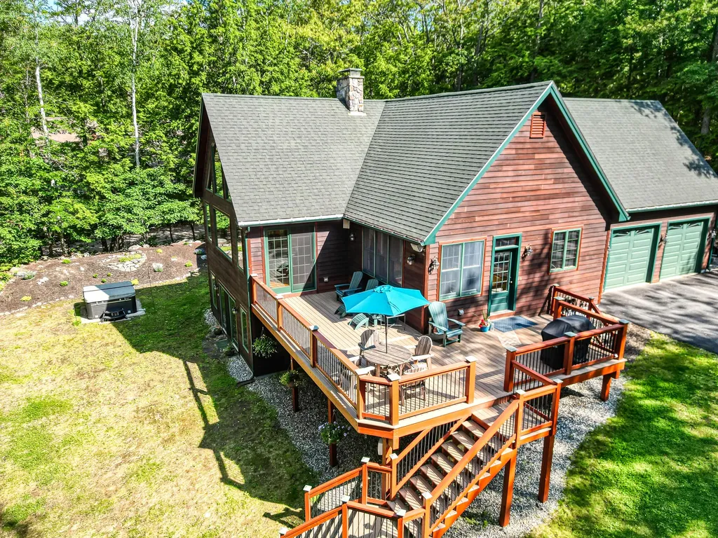 26 Hutchins Street Norway ME 04268