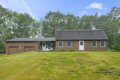 740 Tatnic Road Wells ME 04090