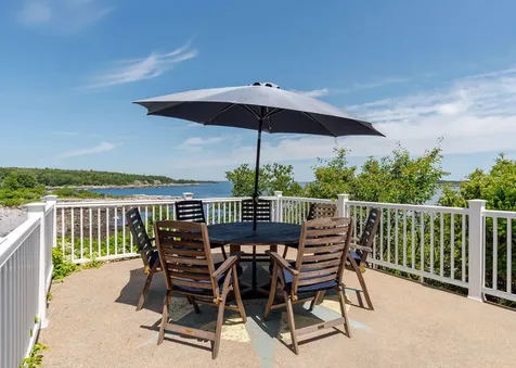 690 Seashore Avenue Portland ME 04108