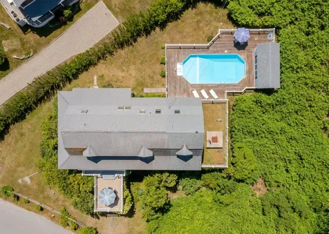 690 Seashore Avenue Portland ME 04108
