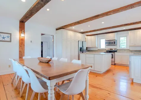 690 Seashore Avenue Portland ME 04108