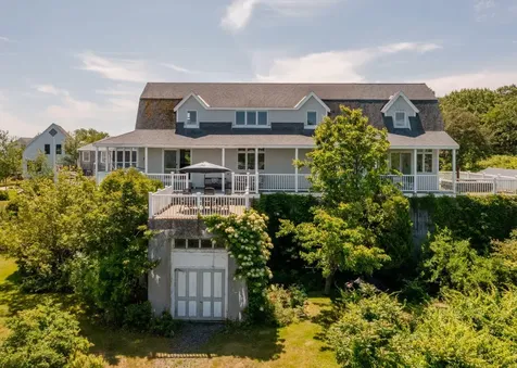 690 Seashore Avenue Portland ME 04108