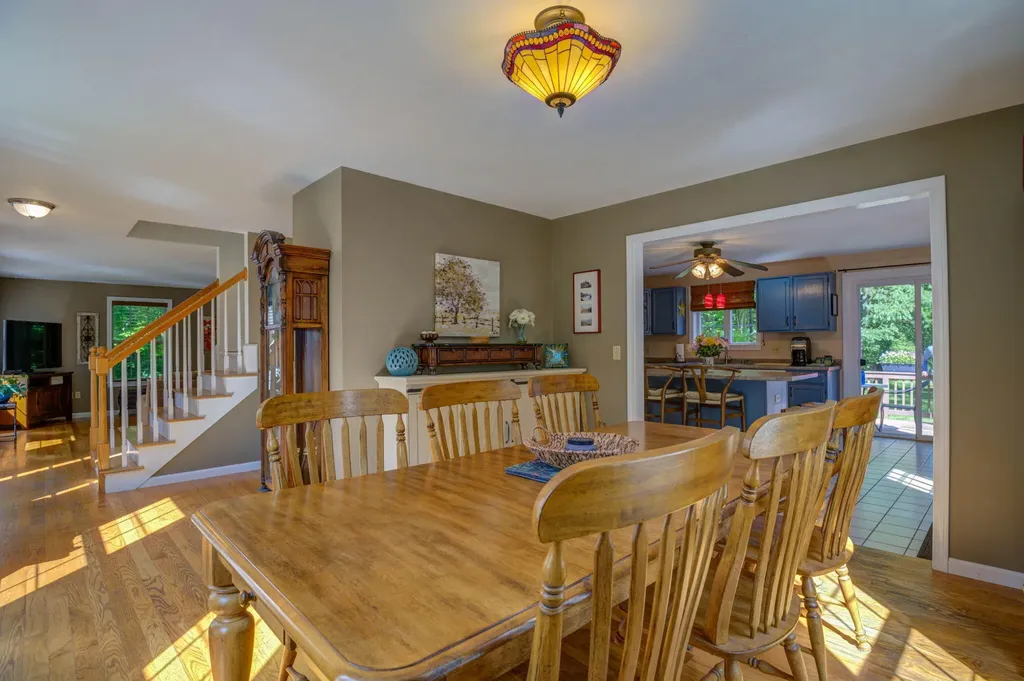 191 Valley Road Raymond ME 04071