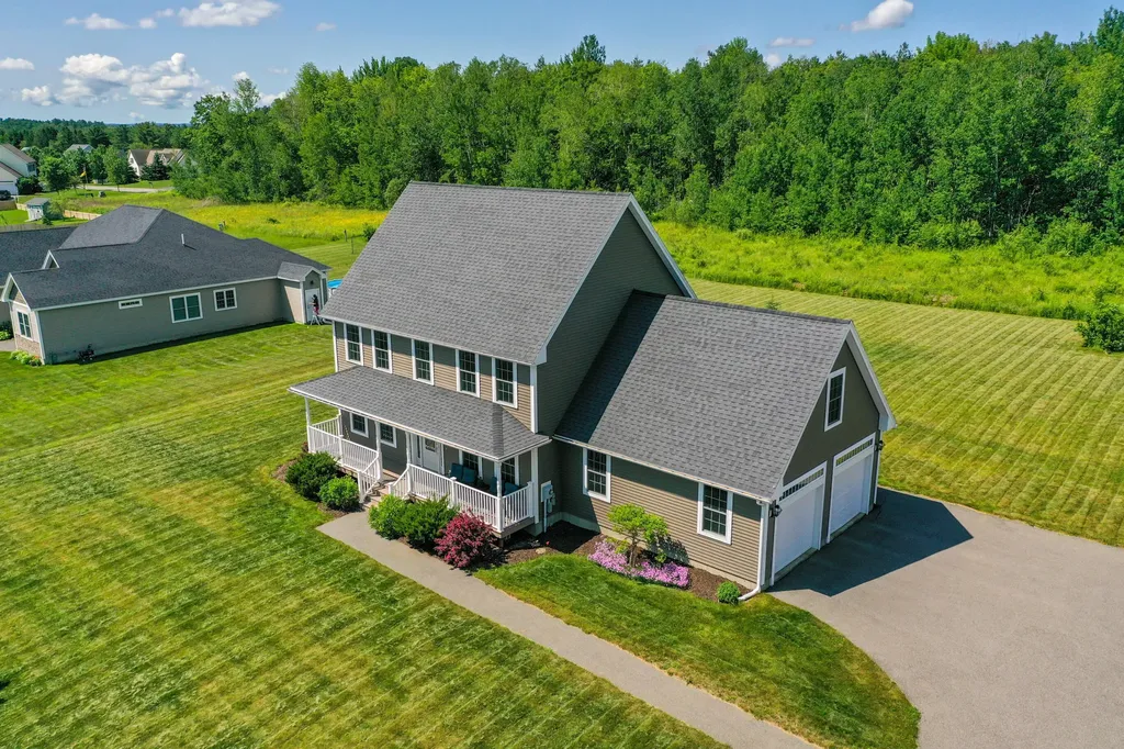 212 Rolling Meadow Drive Bangor ME 04401
