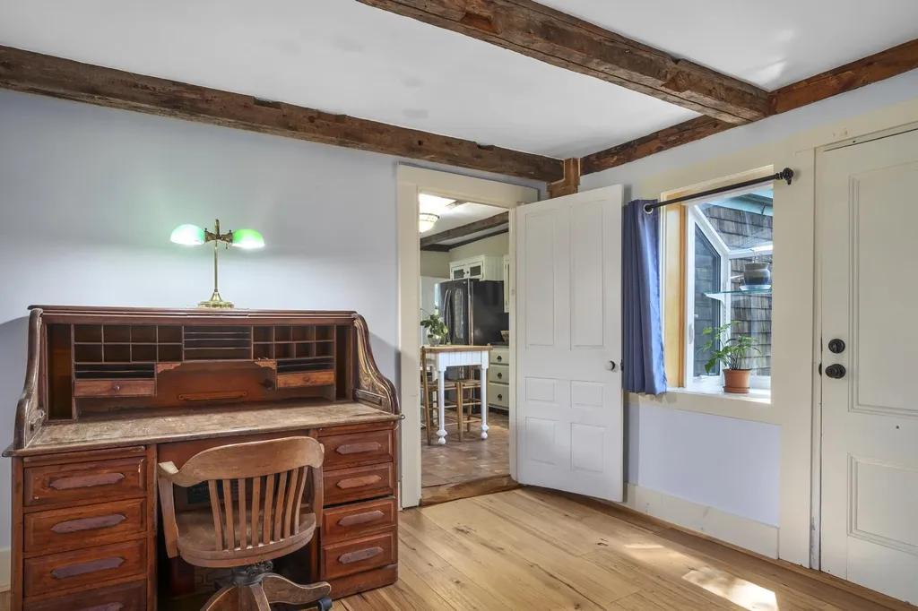 935 Dutch Neck Road Waldoboro ME 04572