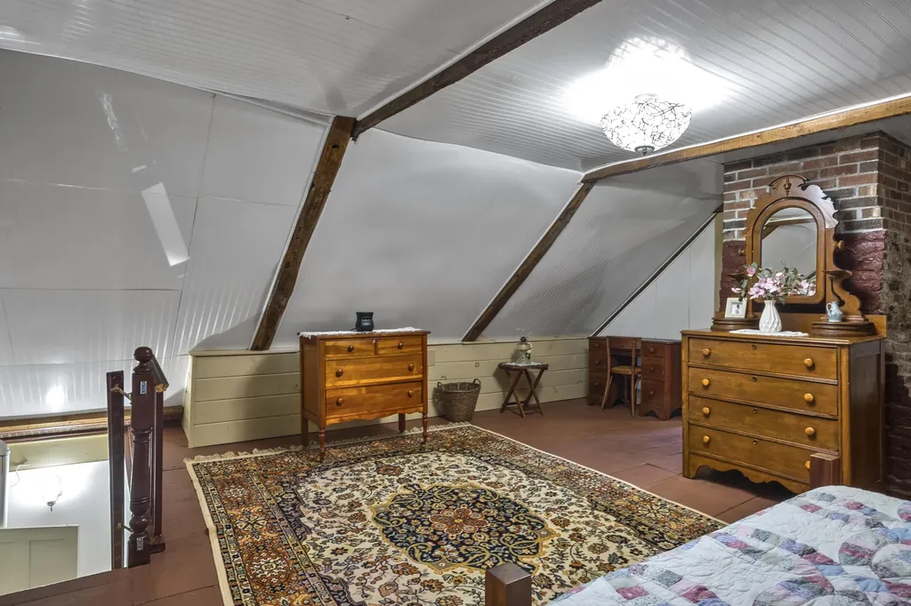 935 Dutch Neck Road Waldoboro ME 04572