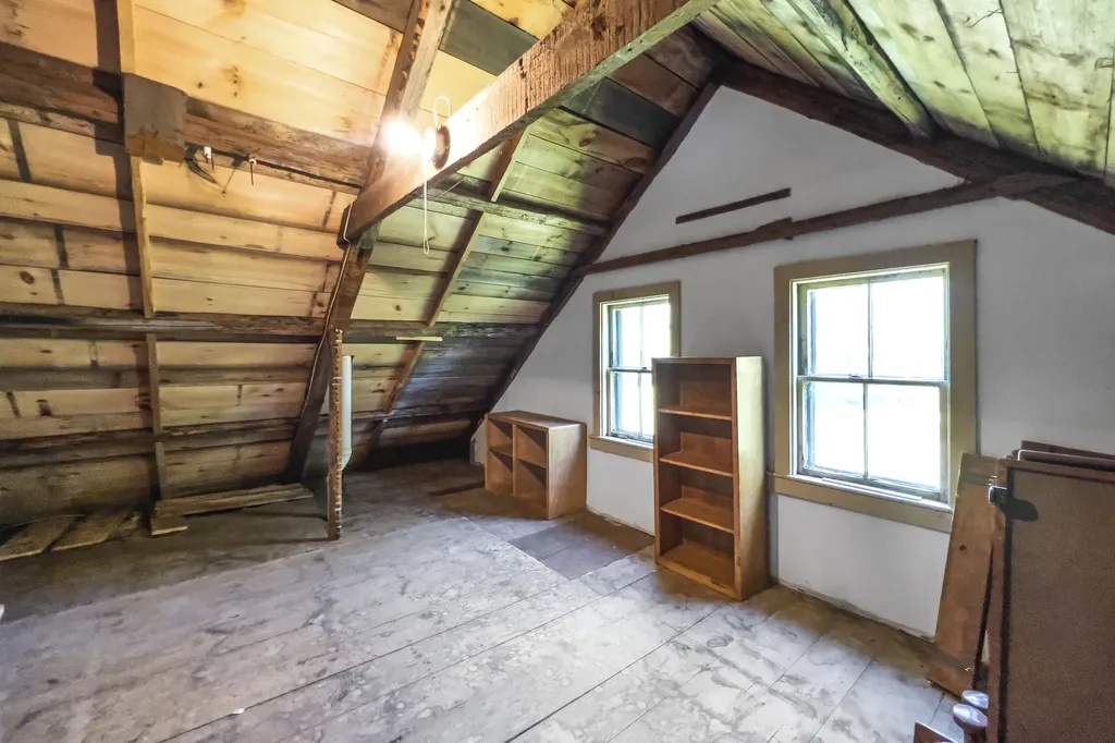 935 Dutch Neck Road Waldoboro ME 04572