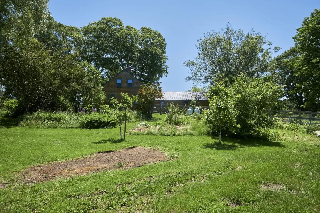 935 Dutch Neck Road Waldoboro ME 04572