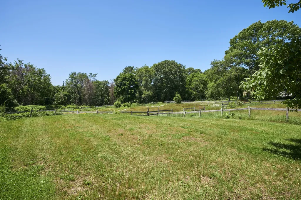 935 Dutch Neck Road Waldoboro ME 04572