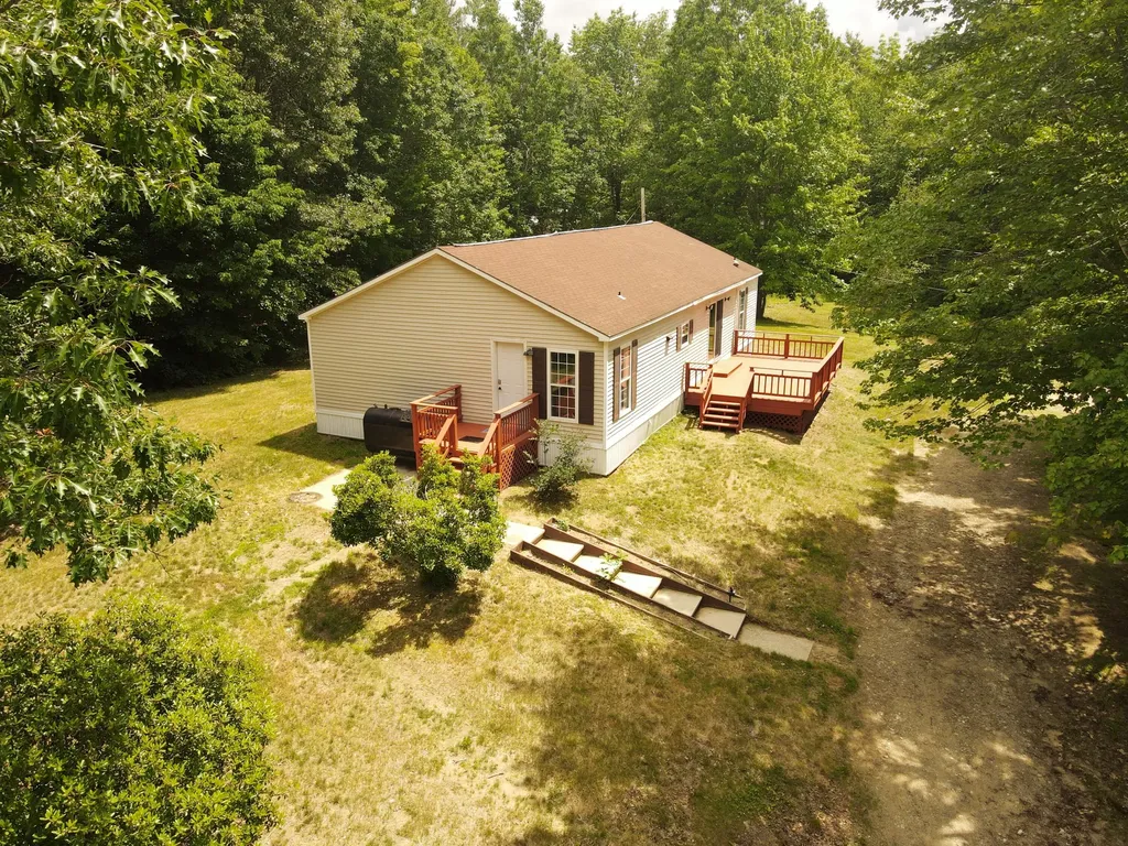 246 Tiger Hill Road Oxford ME 04270