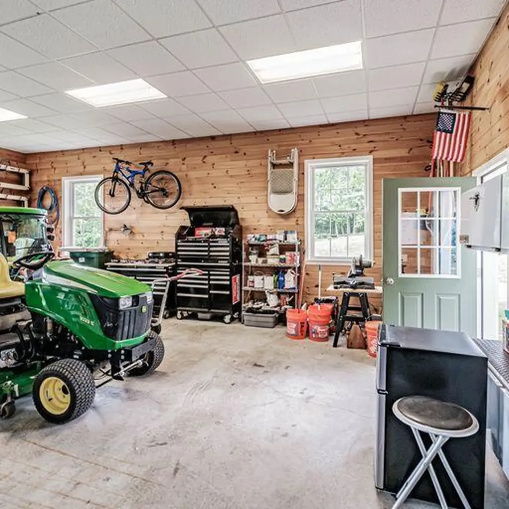 152 Presidential Way Westbrook ME 04092