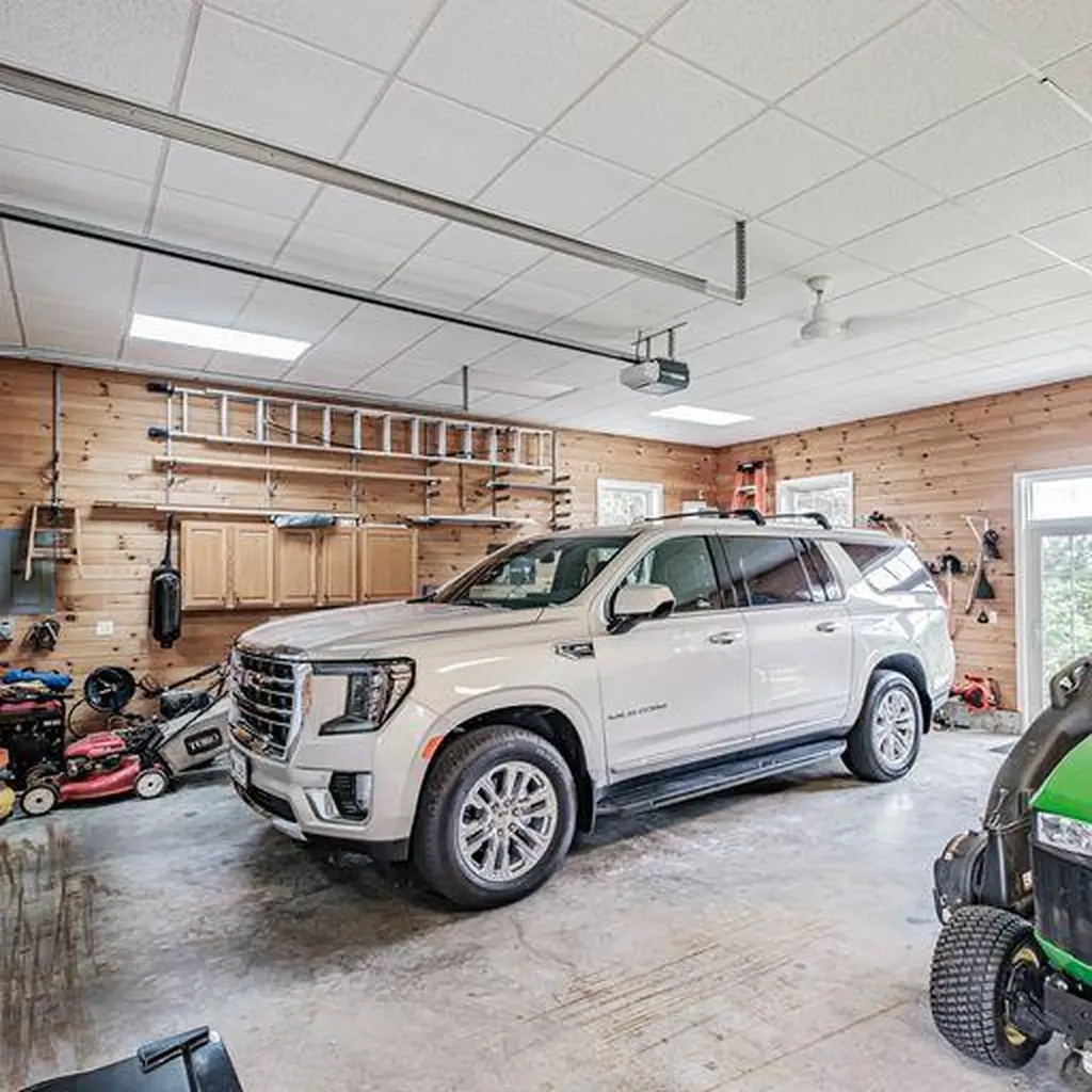 152 Presidential Way Westbrook ME 04092