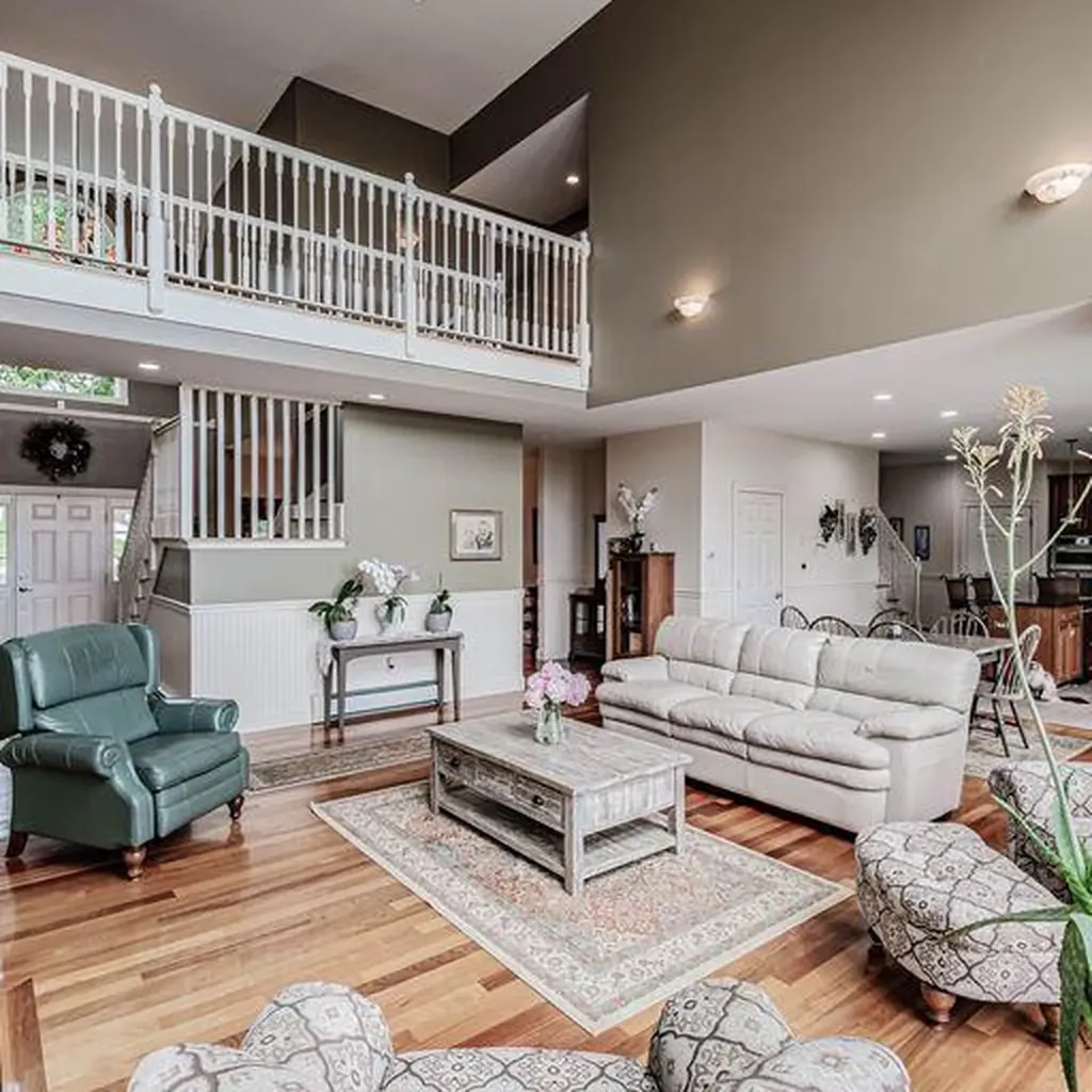152 Presidential Way Westbrook ME 04092