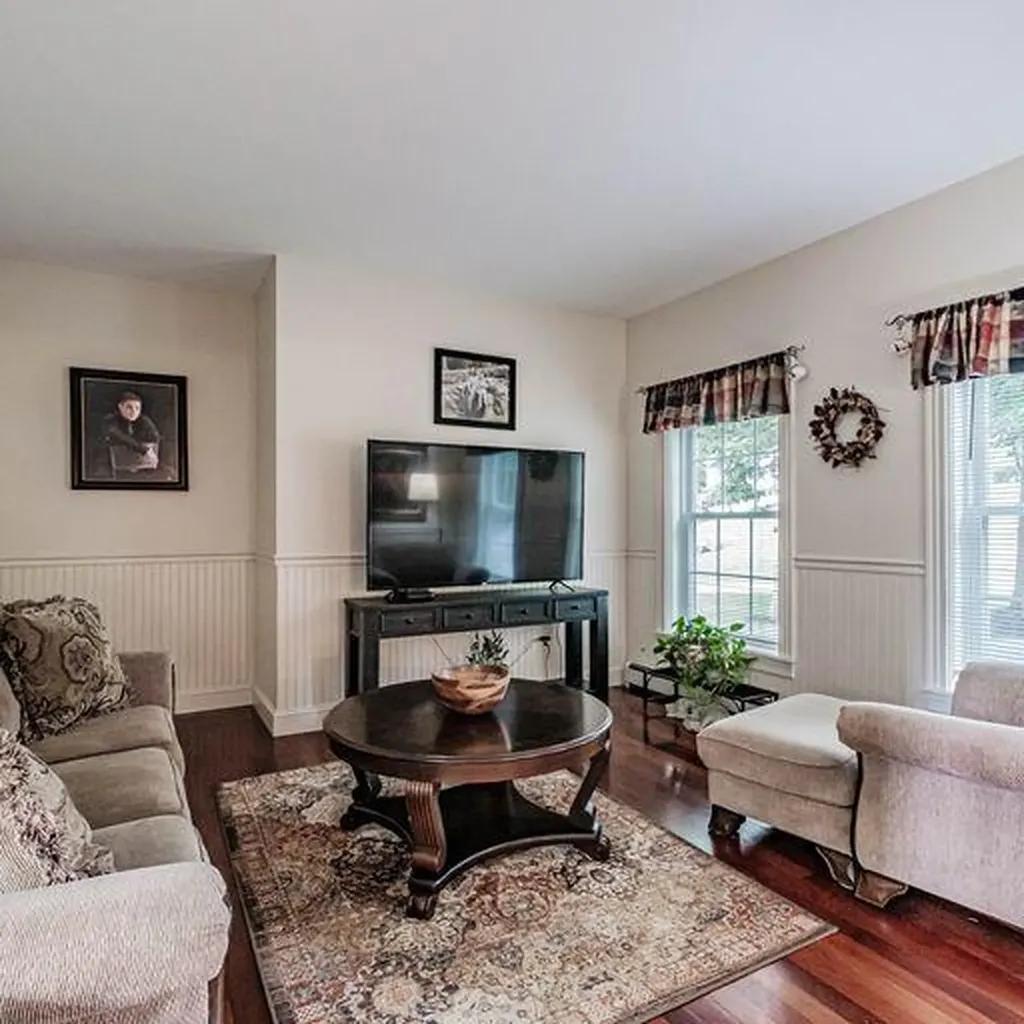 152 Presidential Way Westbrook ME 04092