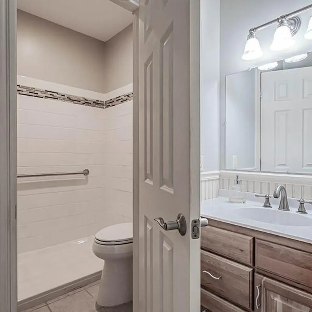 152 Presidential Way Westbrook ME 04092