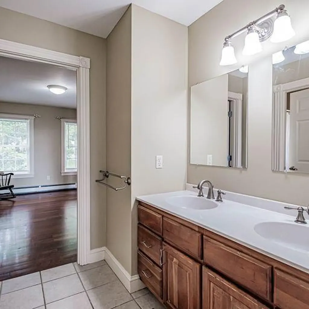 152 Presidential Way Westbrook ME 04092