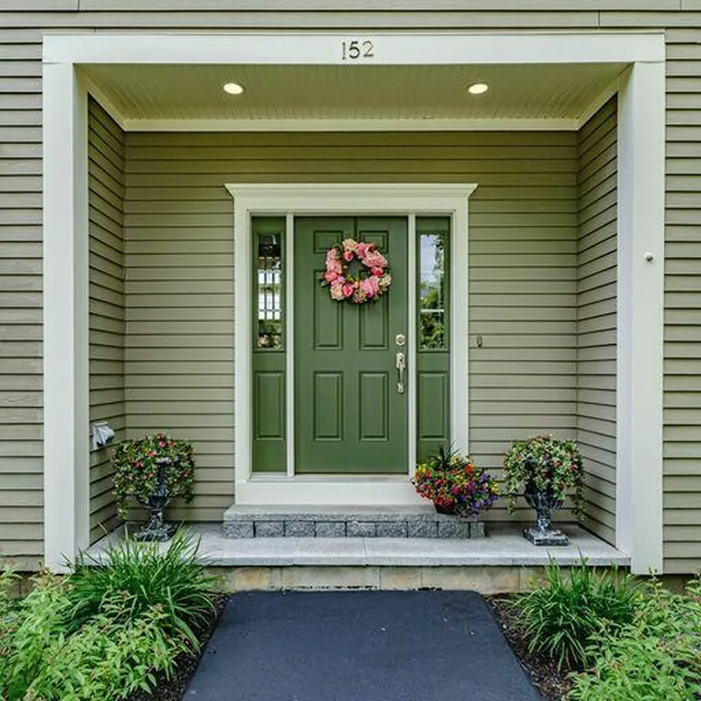 152 Presidential Way Westbrook ME 04092