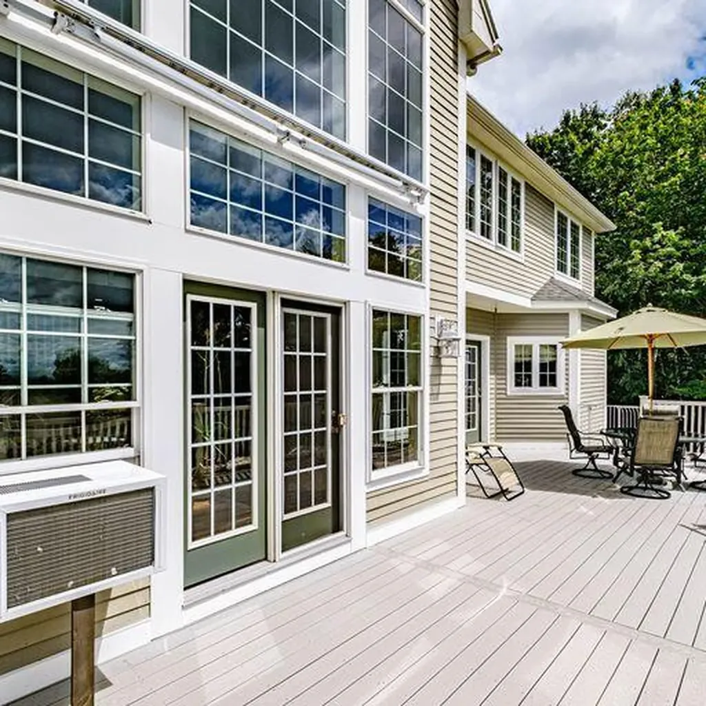 152 Presidential Way Westbrook ME 04092