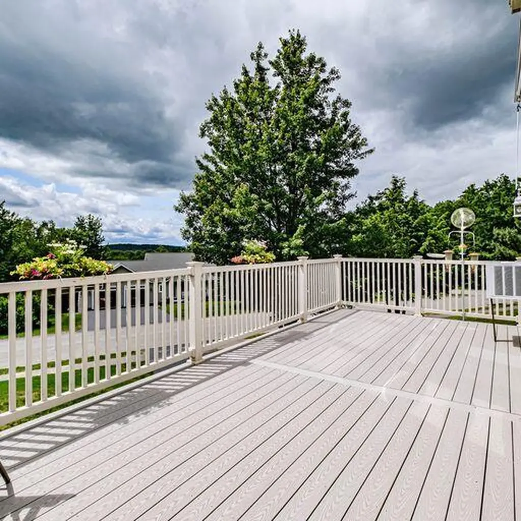 152 Presidential Way Westbrook ME 04092
