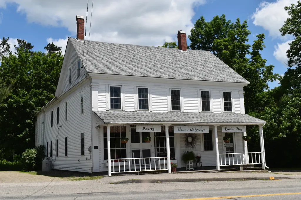 2766 Lee Road Lee ME 04455