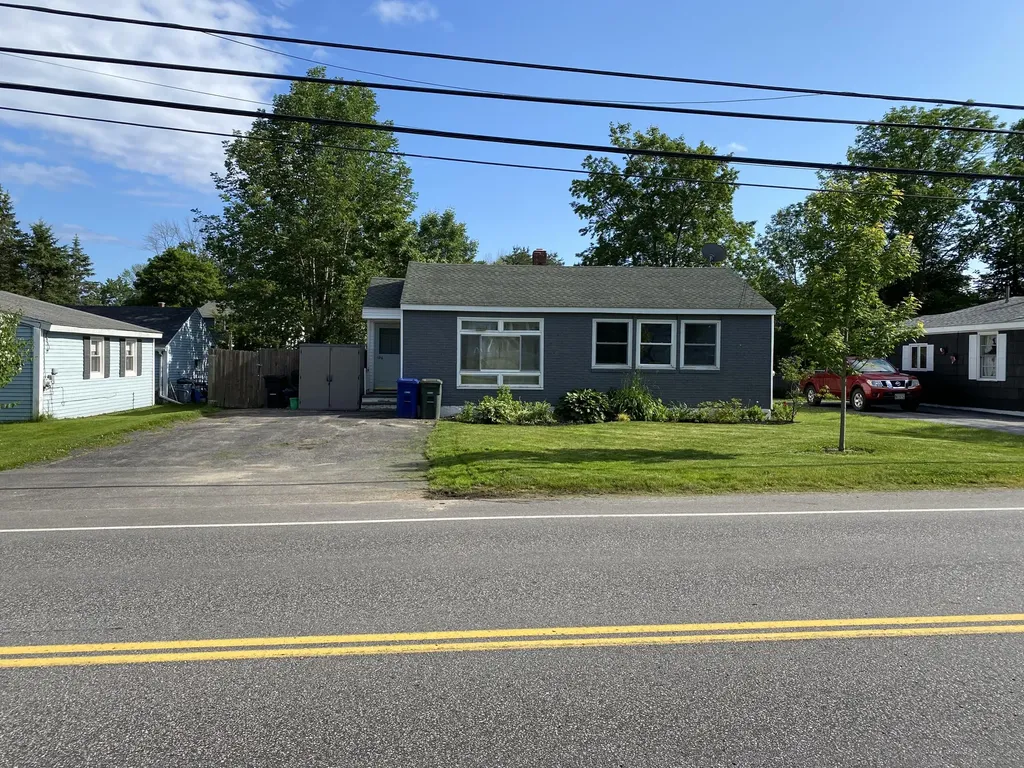 196 New Gorham Road Westbrook ME 04092