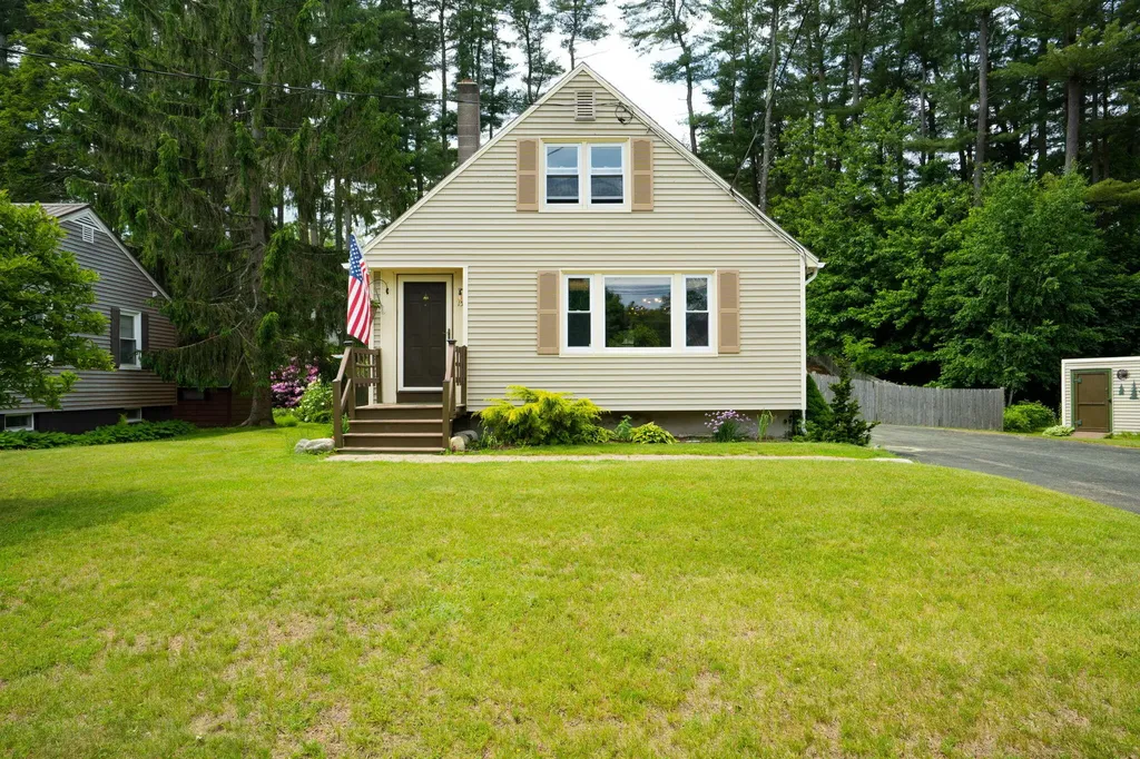 15 Riverview Drive Brunswick ME 04011