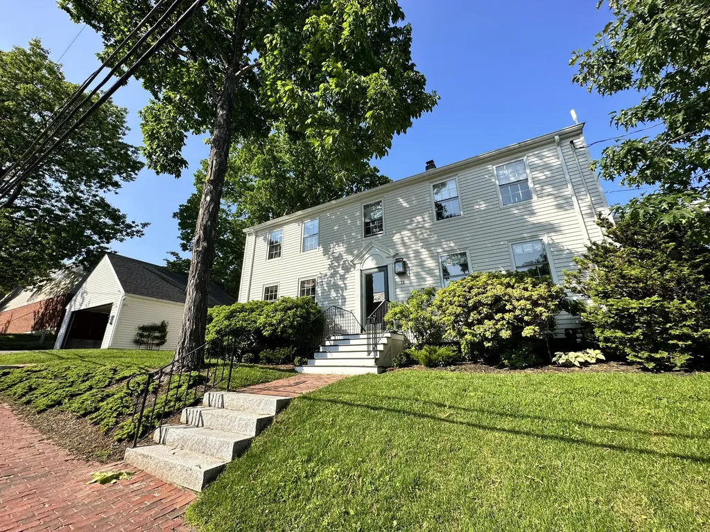 11 Fletcher Street Portland ME 04102