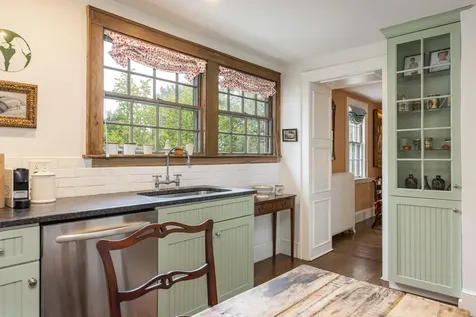 11 Fletcher Street Portland ME 04102