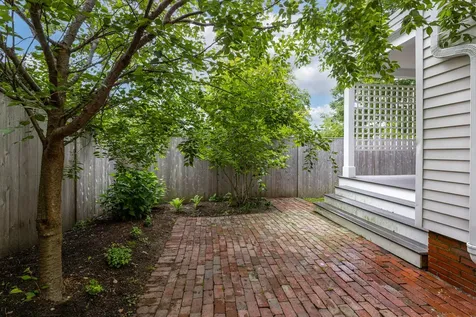 11 Fletcher Street Portland ME 04102