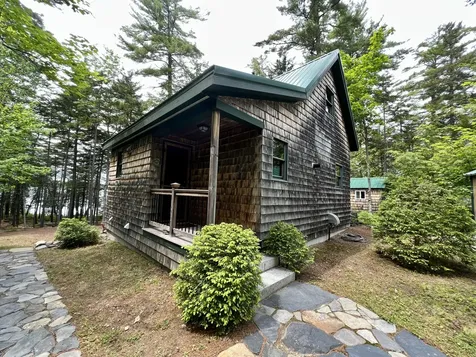 5 Rocky Shore Road Lake View Plt ME 04463