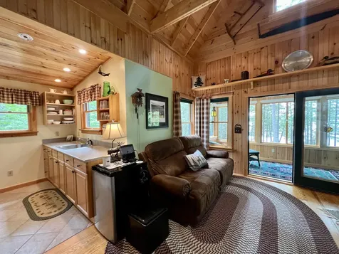 5 Rocky Shore Road Lake View Plt ME 04463