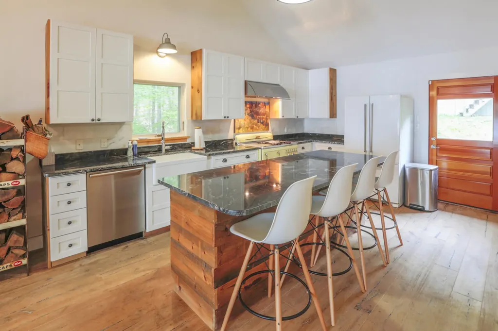 94 Lake Road Frankfort ME 04438