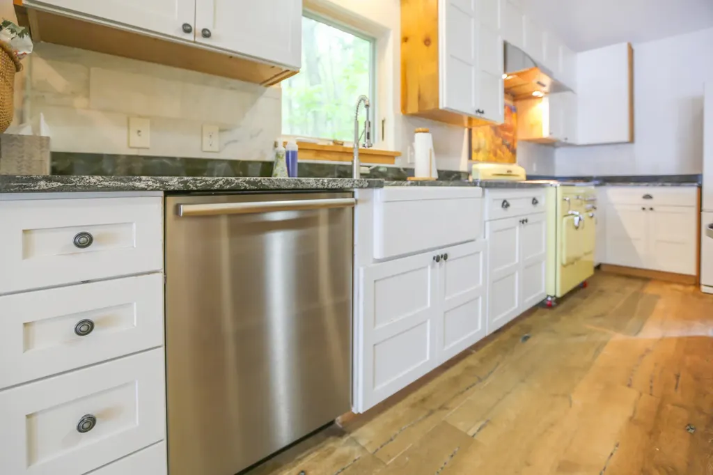 94 Lake Road Frankfort ME 04438