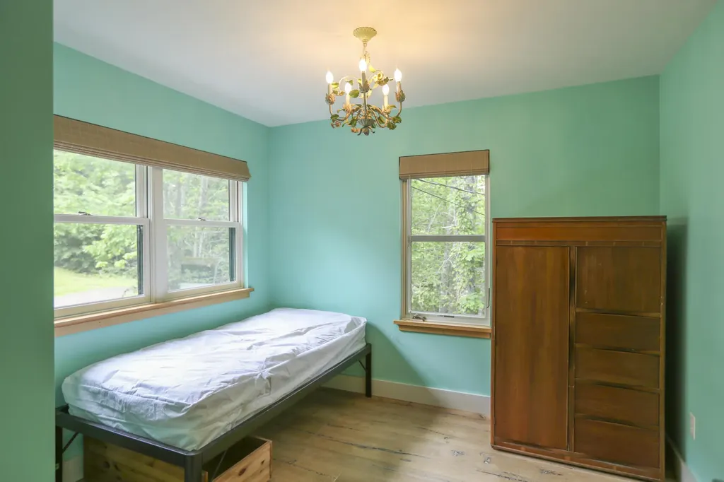 94 Lake Road Frankfort ME 04438