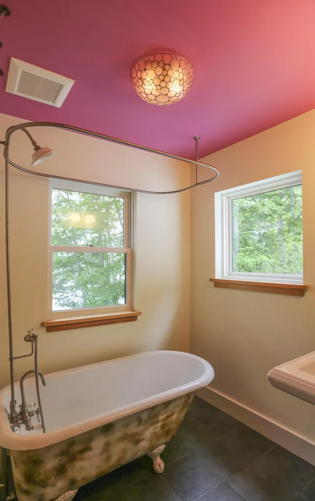 94 Lake Road Frankfort ME 04438